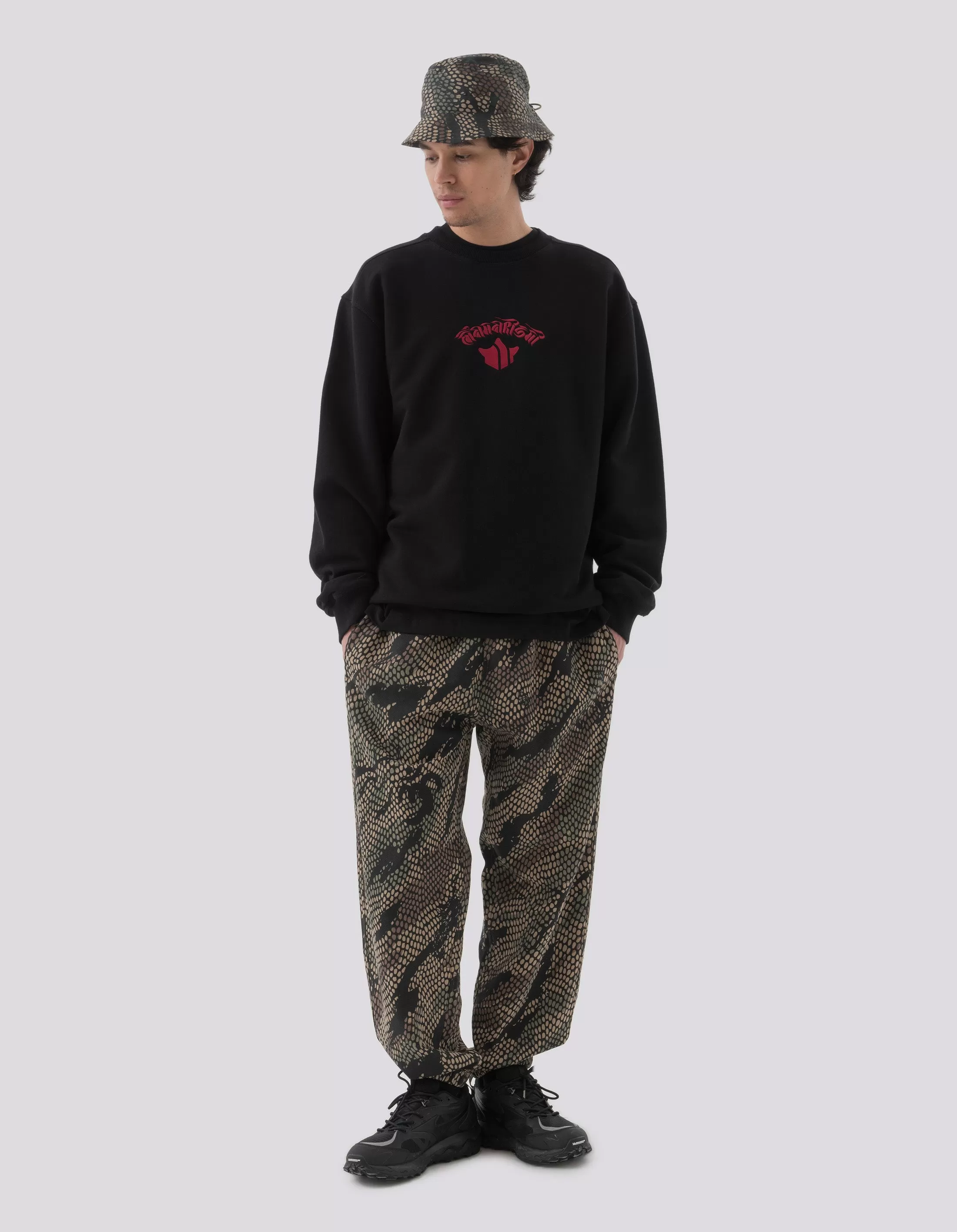 1267 Dragon Anniversary Crew Sweat Black