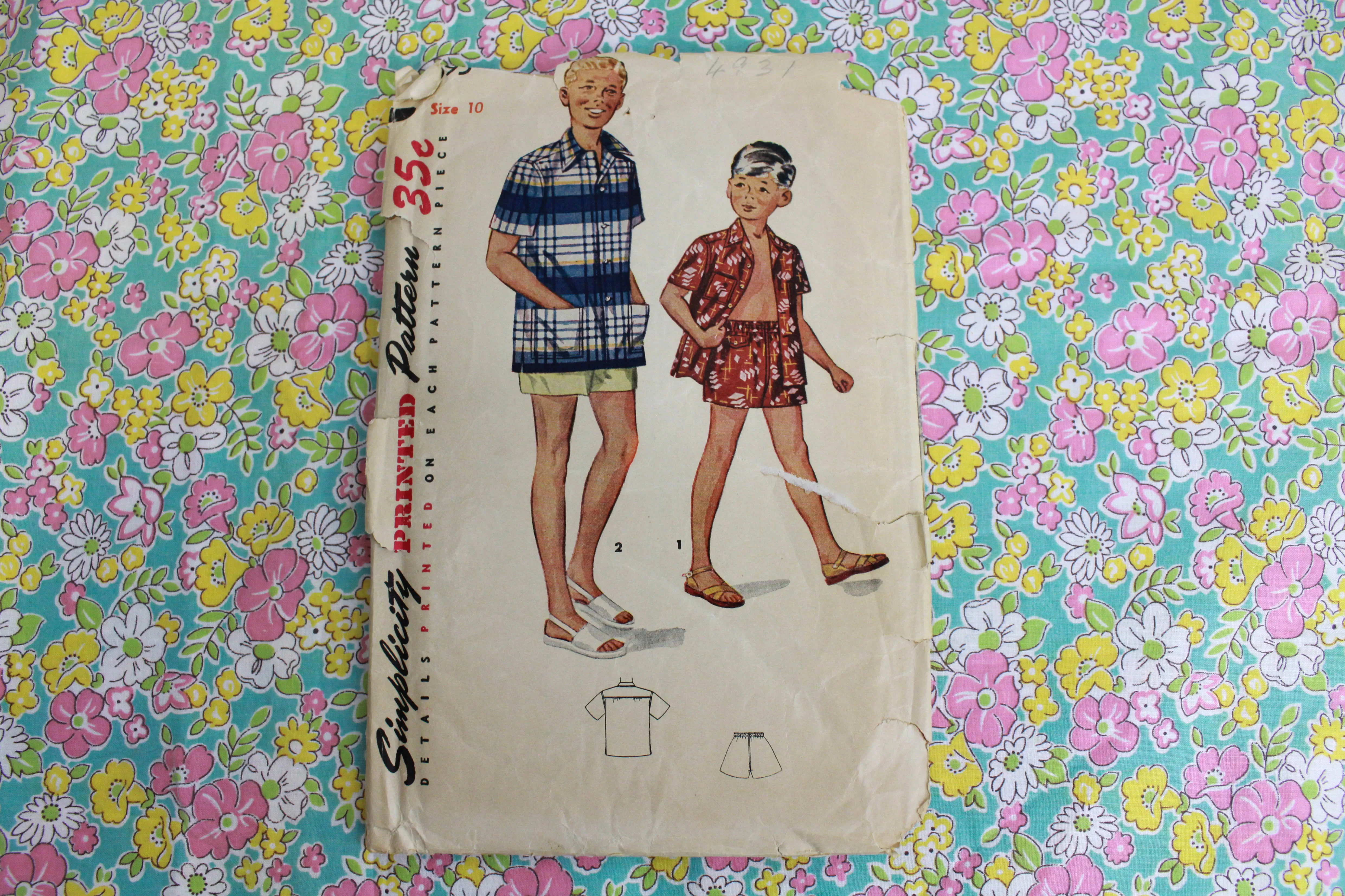 1940s/50s Boys Swim Shorts and Beach Shirt Sewing Pattern Simplicity 4695, Complete, Chest 28"