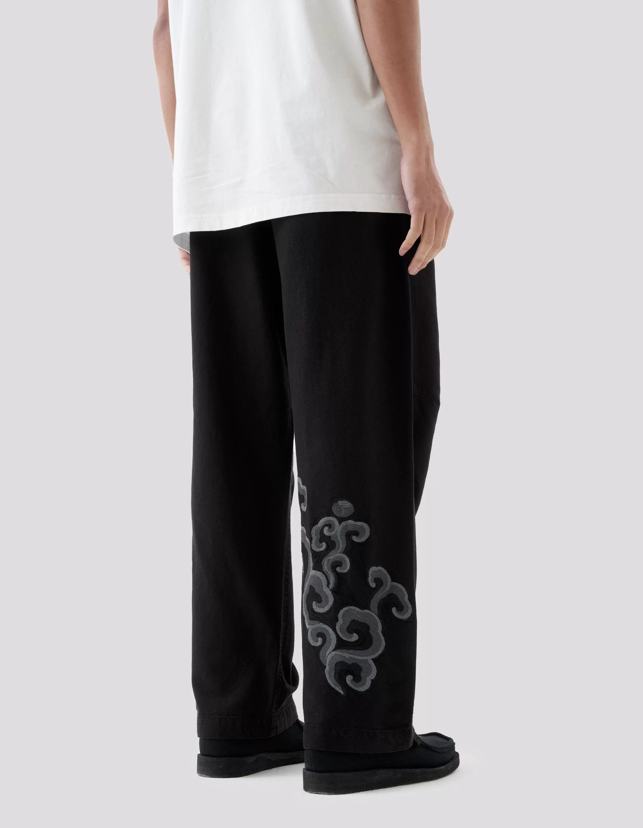 5031 Tibetan Clouds Track Pants Black