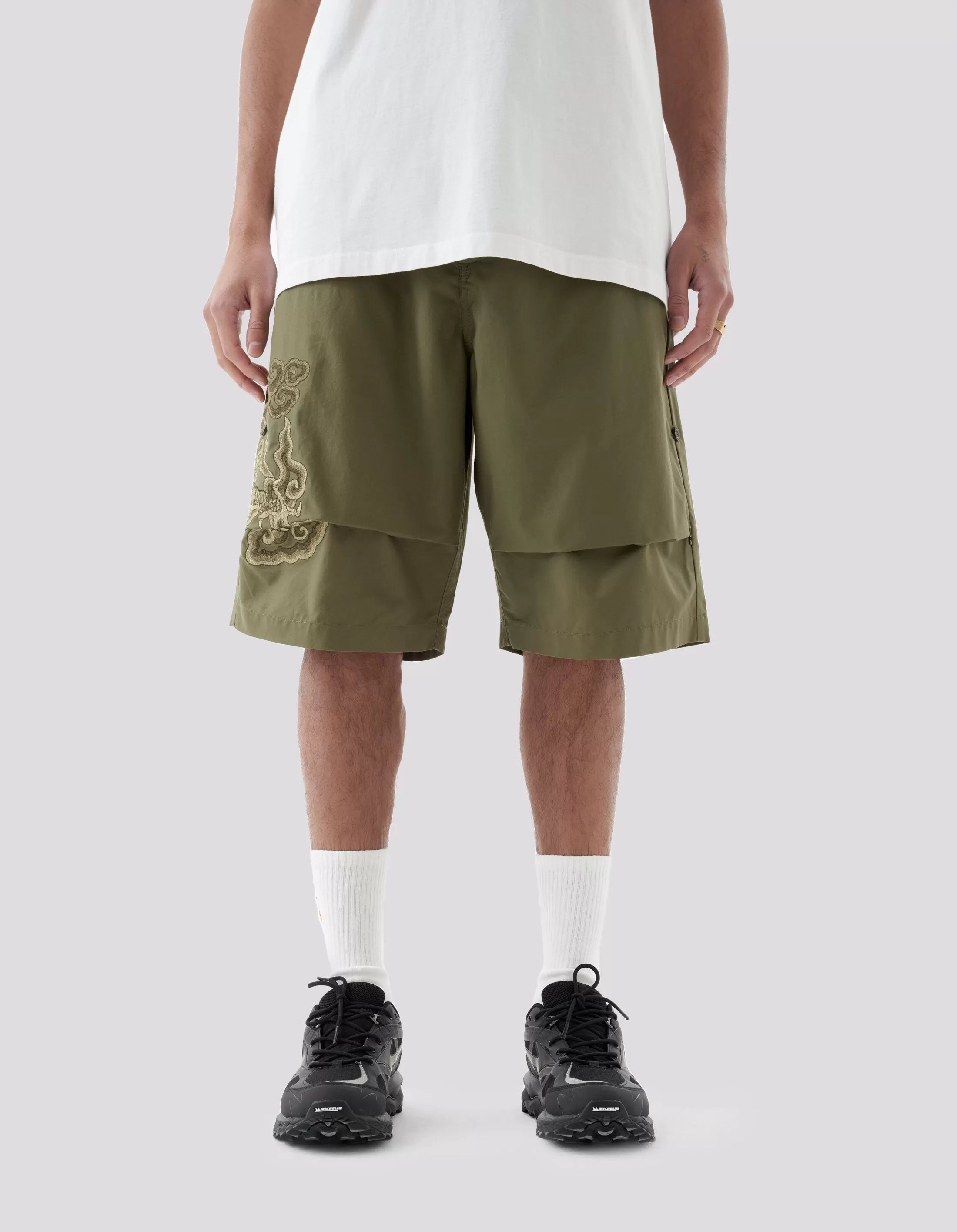 5128 Cloud Dragon Embroidered Snoshorts Olive OG-107F