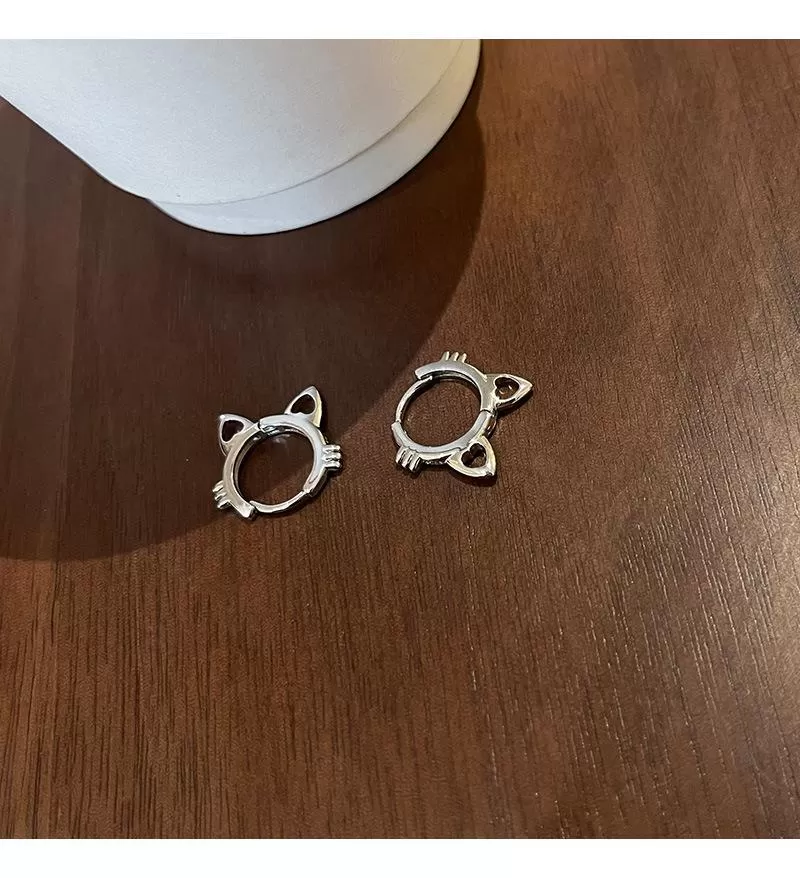 Adorable Pure S925 Silver Cat Earrings