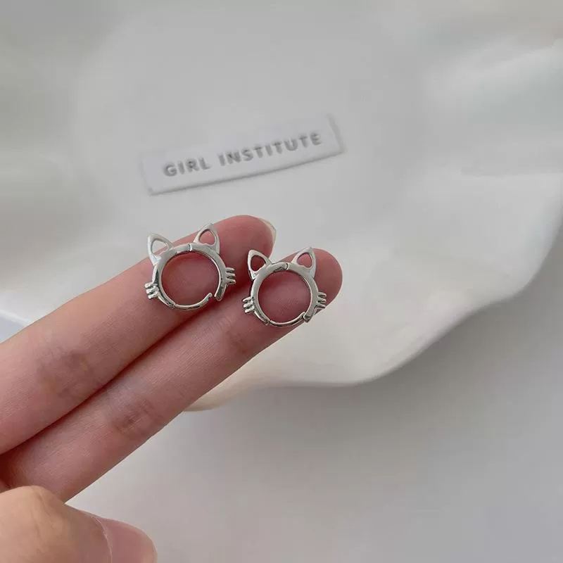 Adorable Pure S925 Silver Cat Earrings