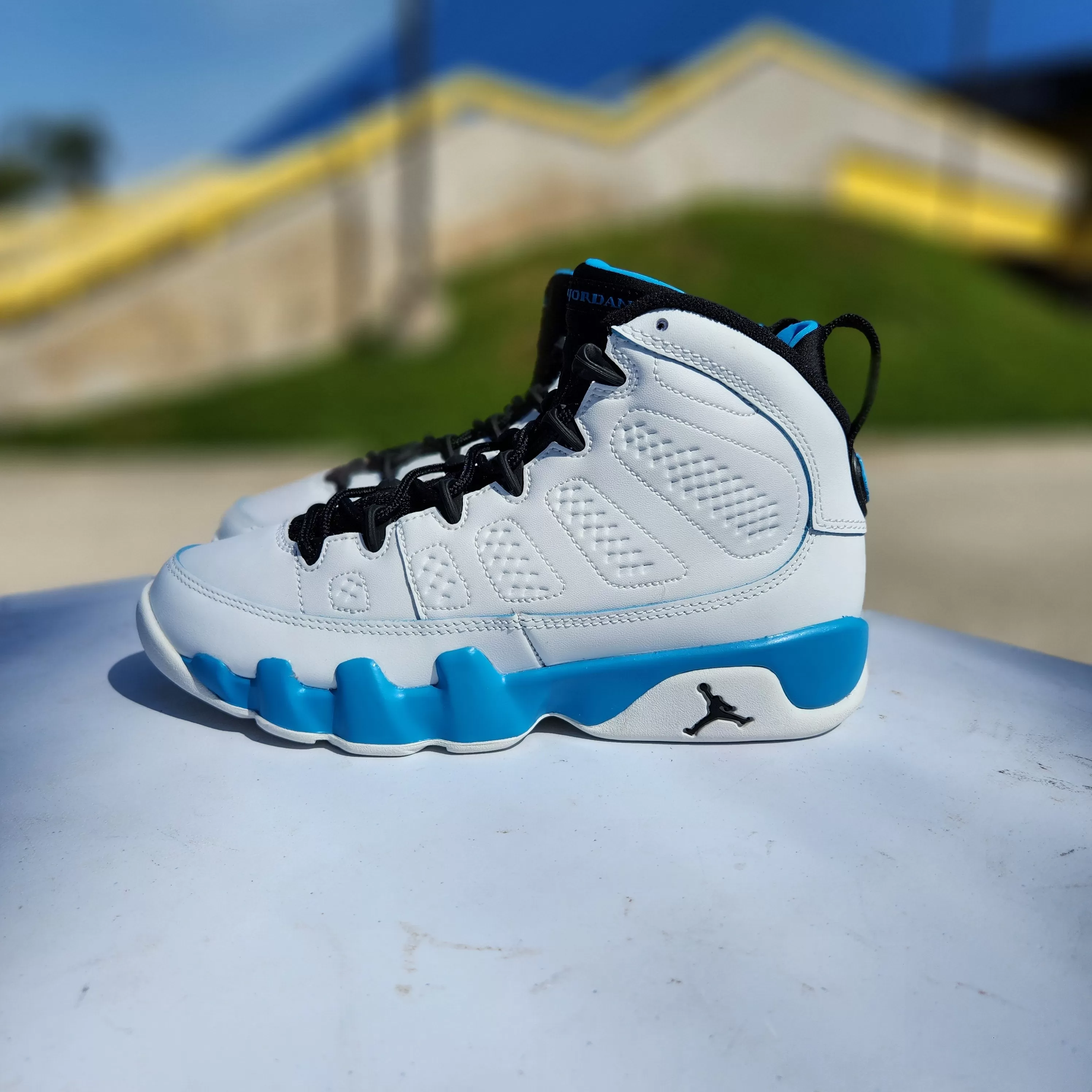 Air Jordan 9 Retro "Powder Blue" GS