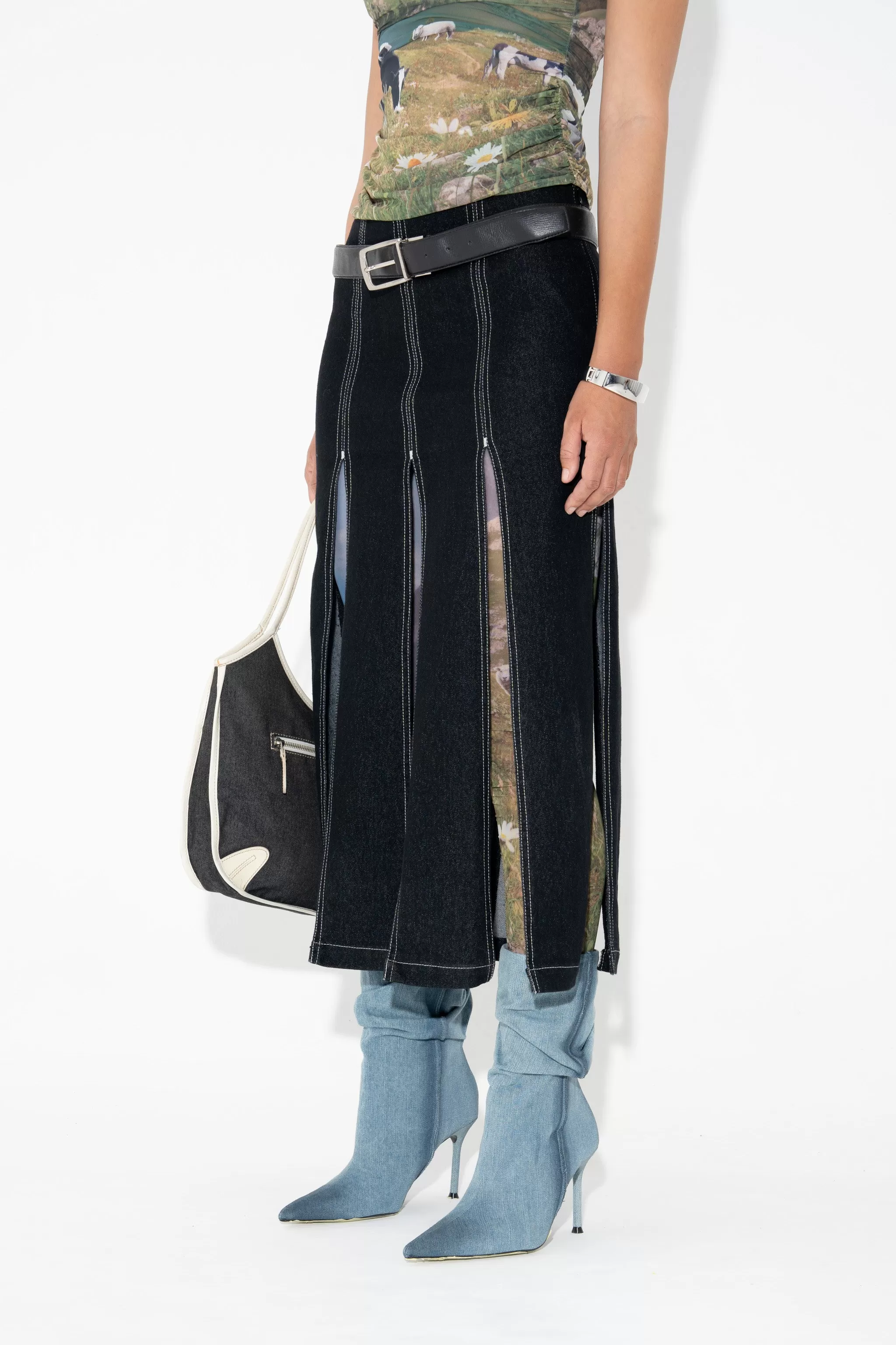 Arthur Apparel - Low Rise Panelled Skirt - Black Denim