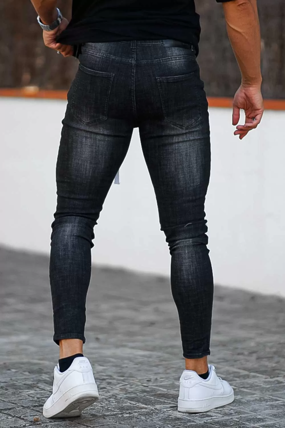 Buy $80 Free Shipping Men's Relaxed Skinny Jean - Black & Ripped