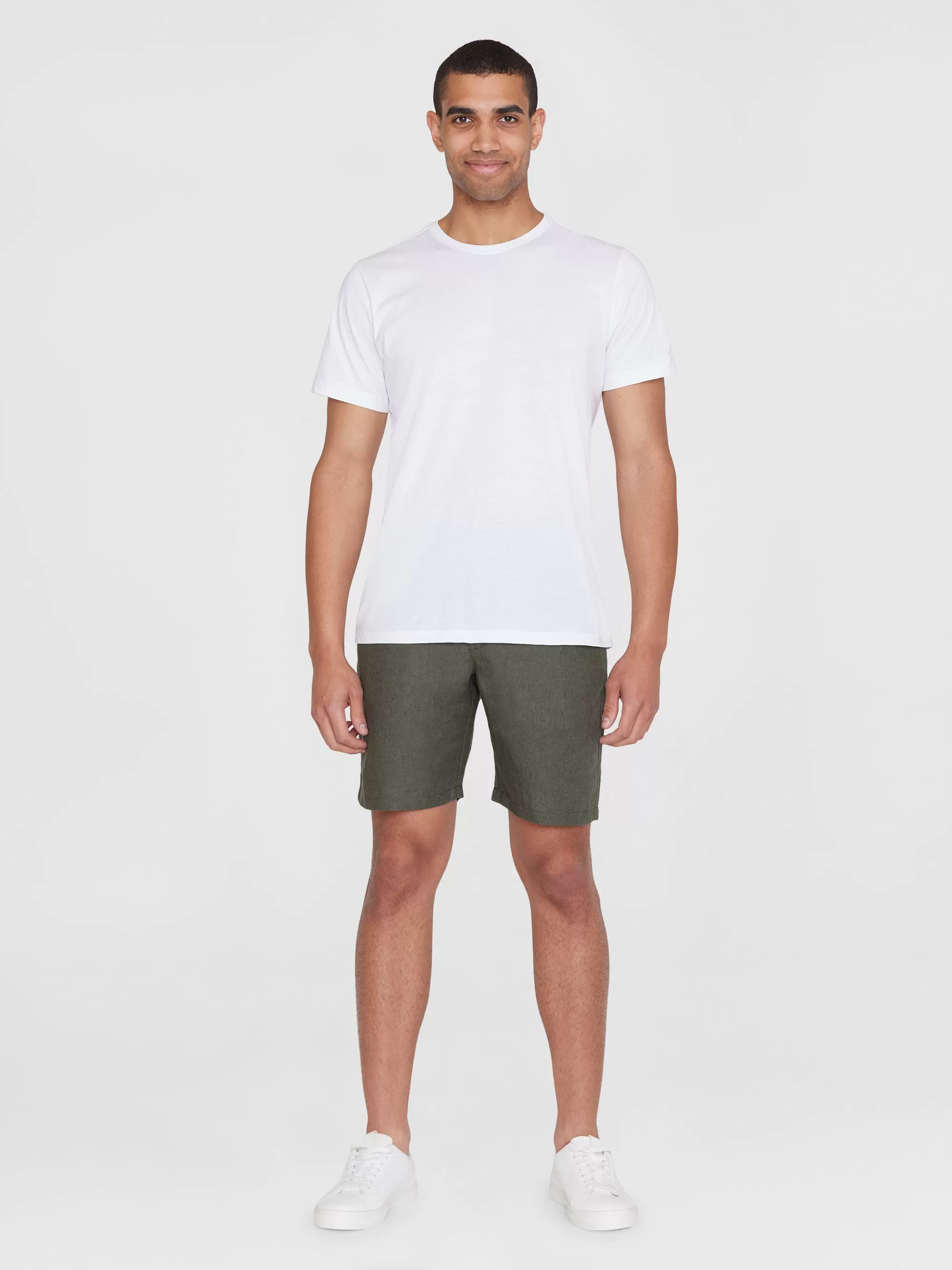 CHUCK regular linen shorts - GOTS/Vegan - Burned Olive