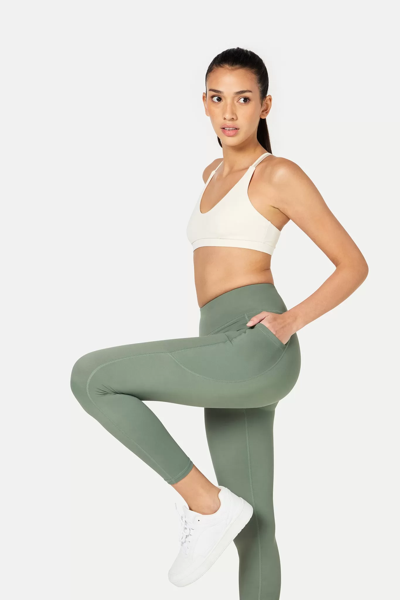 Claude 7/8 Legging - Sage