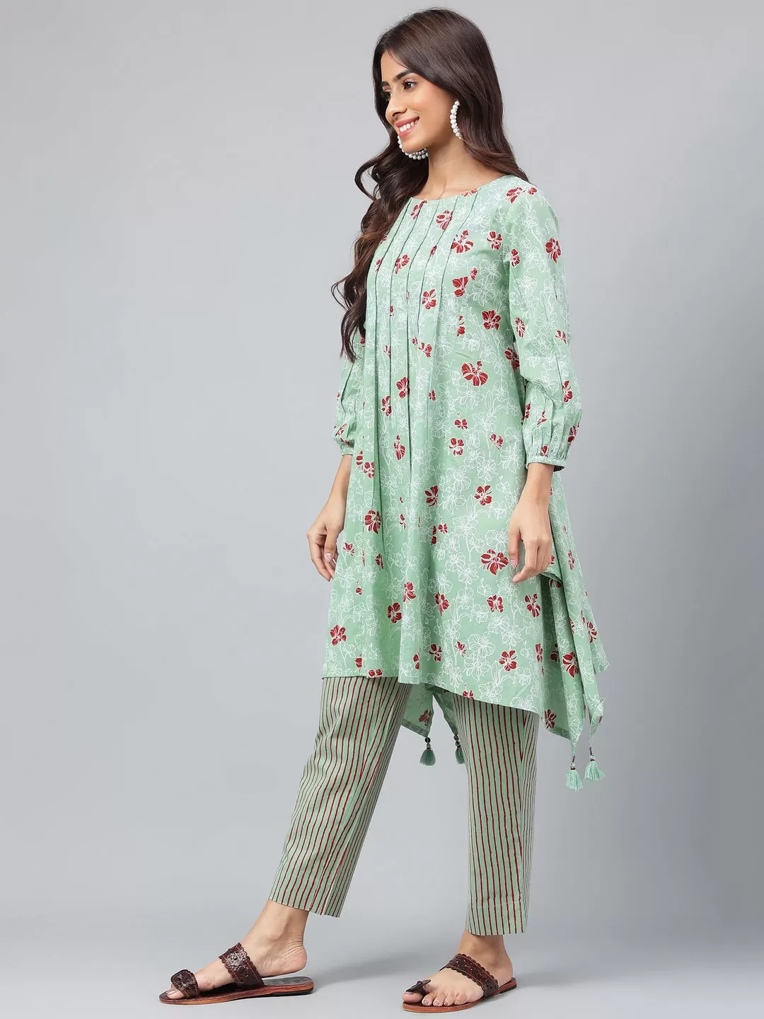 Green Cotton Floral Printed Kurta with Pant