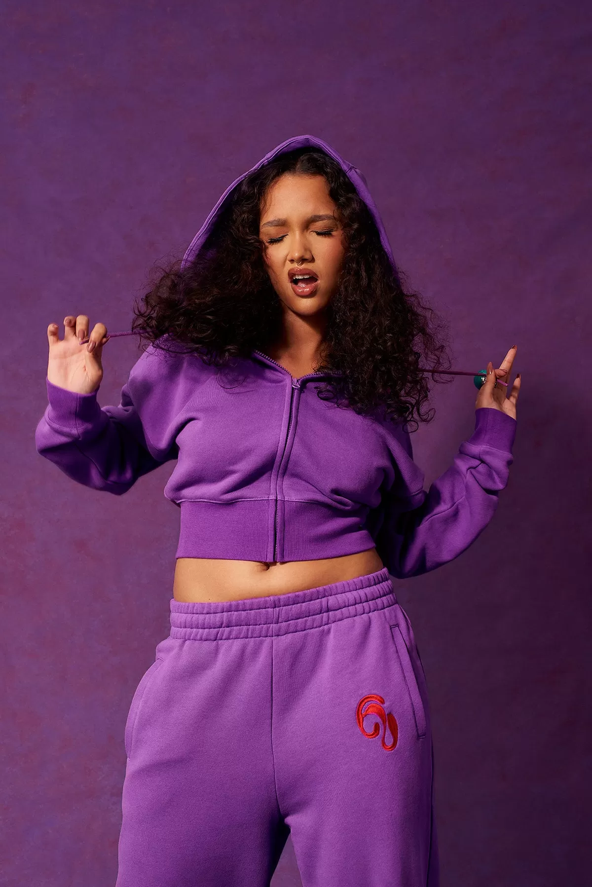 Kaia Logo Embroidered Cotton Zip Up Sweatshirt Hoodie - Grape