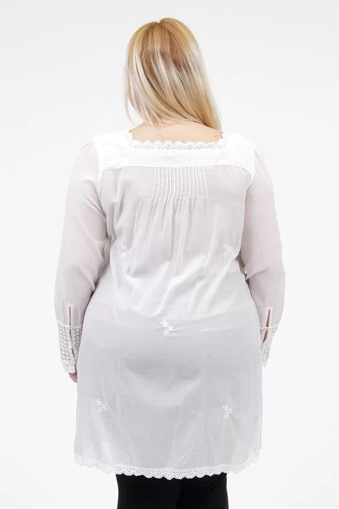 La Cera Plus Size Long Sleeve Lace Detail Top