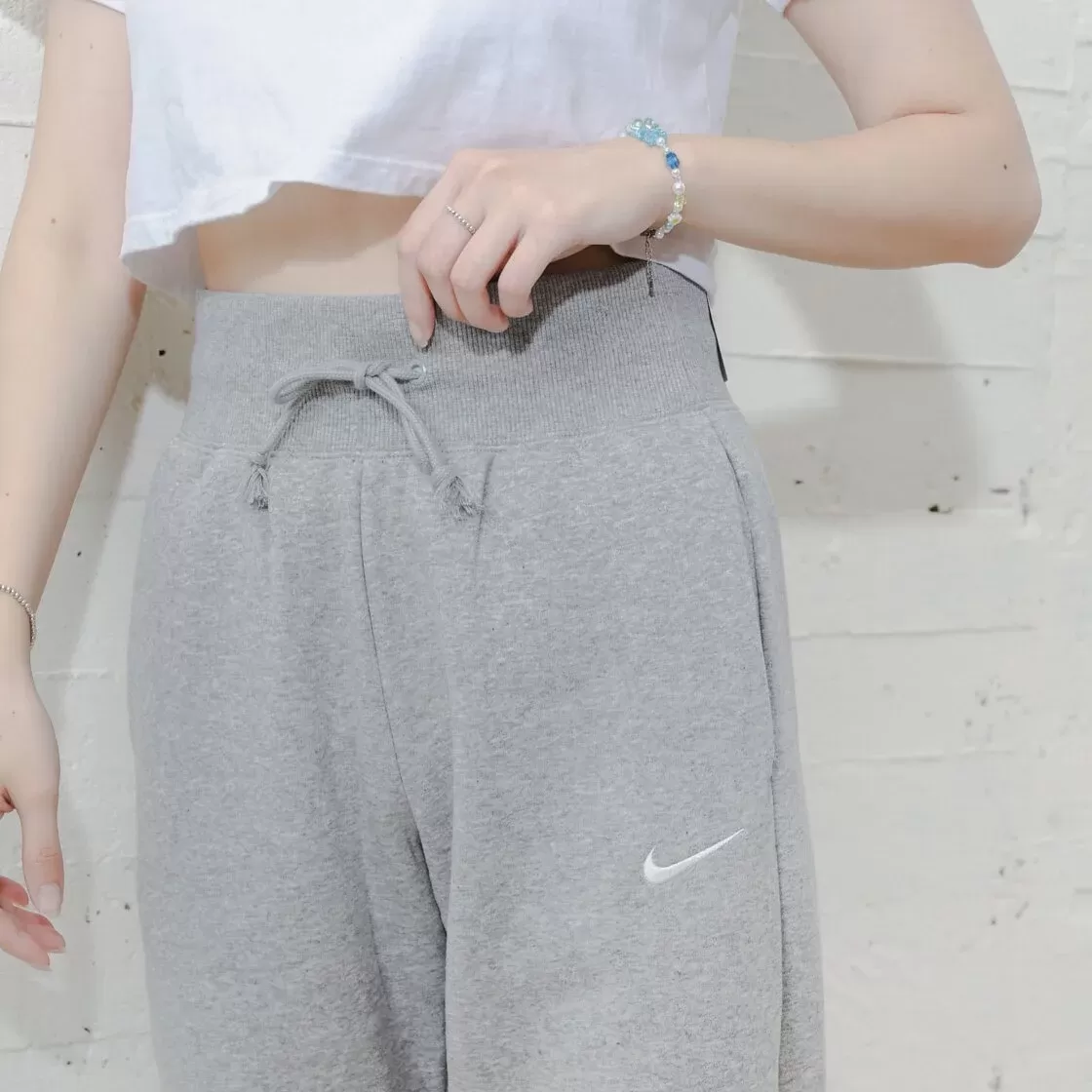 Nike Sportswear Phoenix Fleece Women's High-Waisted Wide-Leg Sweatpants [DQ5616]