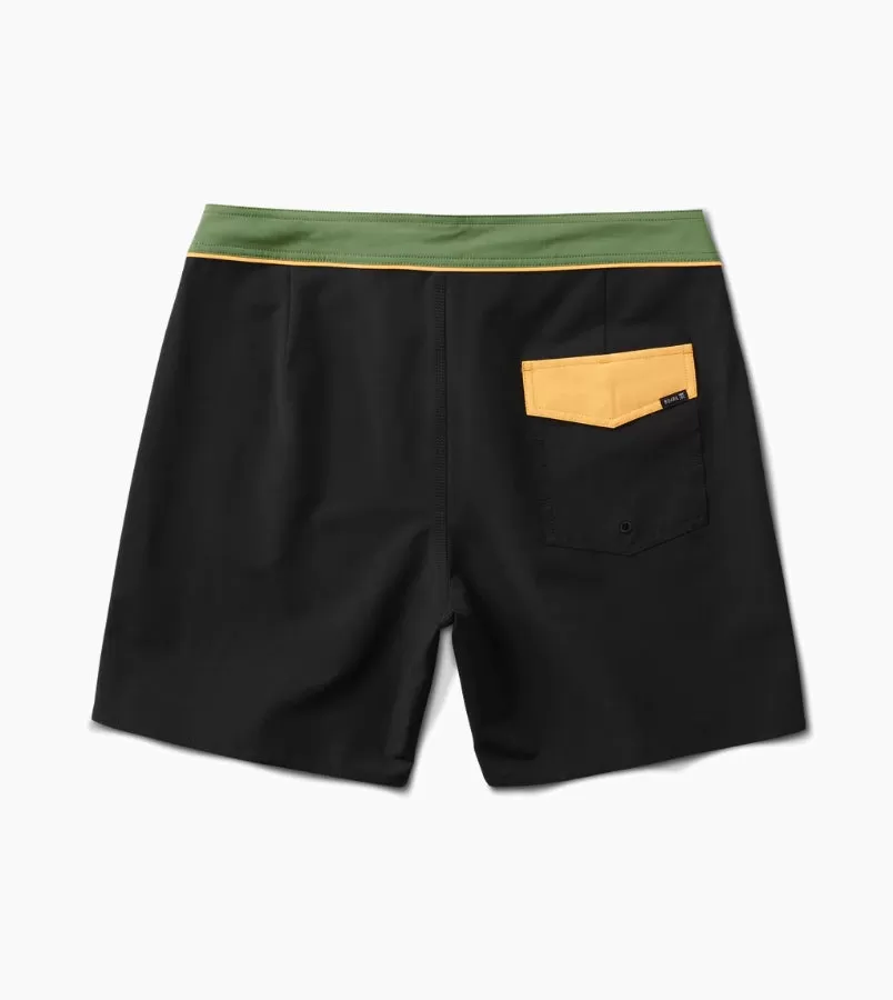 Passage Boardshorts 17"