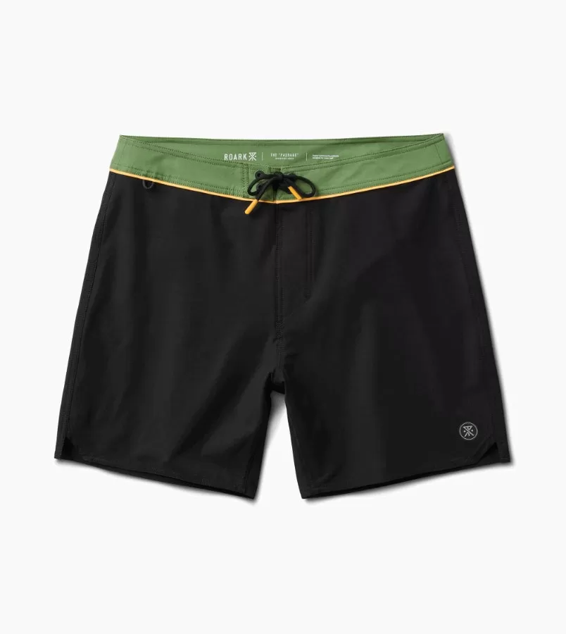 Passage Boardshorts 17"