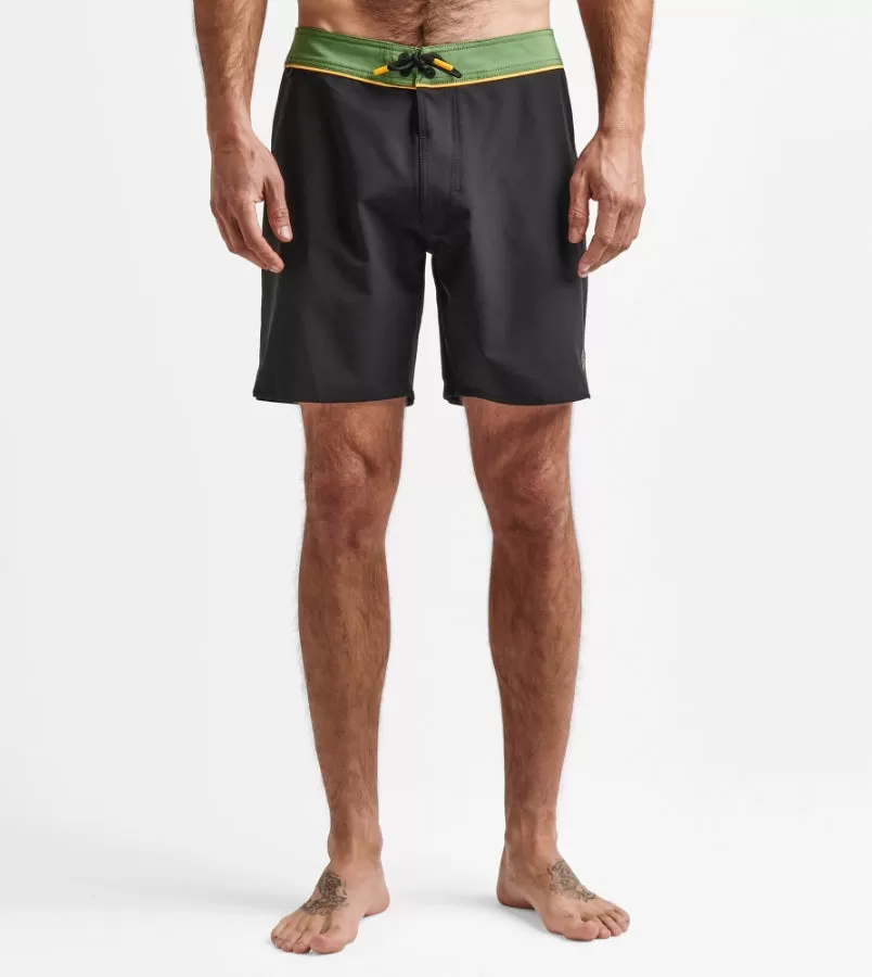 Passage Boardshorts 17"